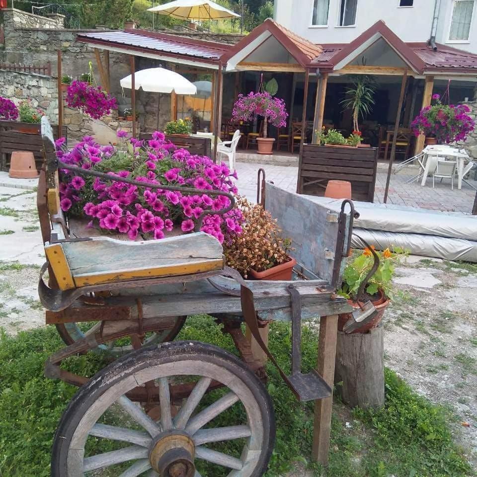 Hotel Vilagora Krushevo Krusevo Bagian luar foto